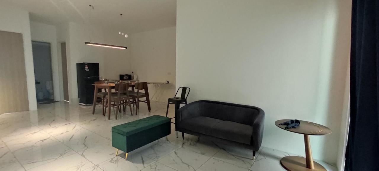 Infinite Seaview With Penang Bridge Suite With Sunrise Up To 11 Person بيان ليباس المظهر الخارجي الصورة