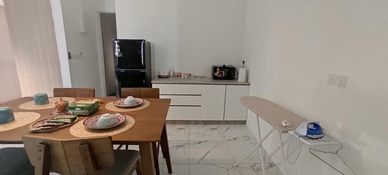 Infinite Seaview With Penang Bridge Suite With Sunrise Up To 11 Person بيان ليباس المظهر الخارجي الصورة